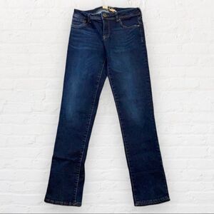 KUT from the Kloth dark denim skinny jeans. Five pockets light whiskering.